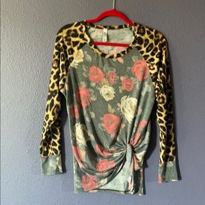 Leopard & floral knit shirt